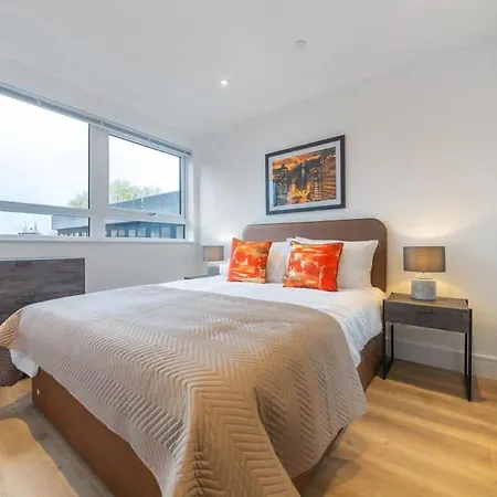 Contemporary Studio In Central East Grinstead Exterior foto